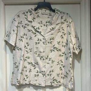 Lemon Grass Woman Eyelet Blouse